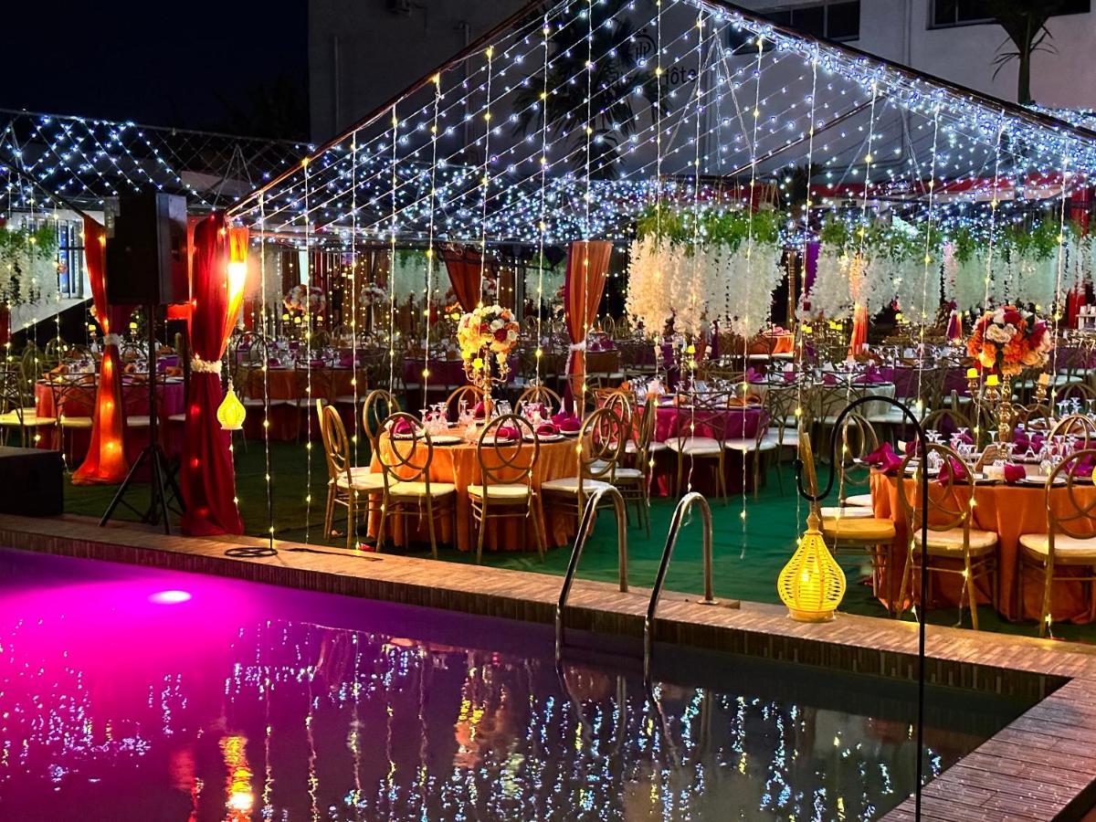 Prodiges Hotel Yaoundé Exteriör bild